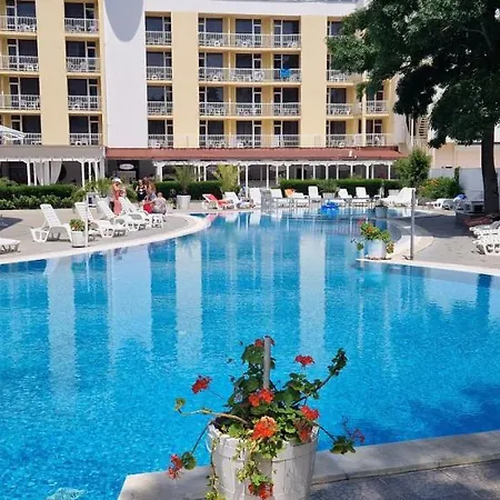 Апартаменты Sun Palace *
