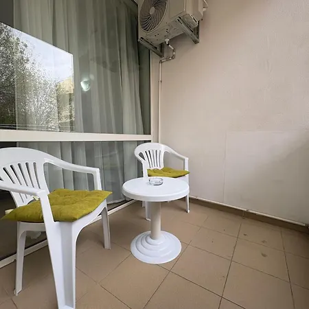 Sun Palace Lägenhet Slăntjev Brjag