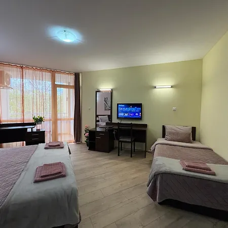 Sun Palace * Slăntjev Brjag