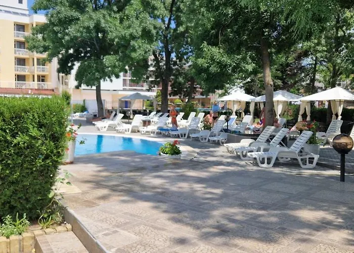 Sun Palace דירה *